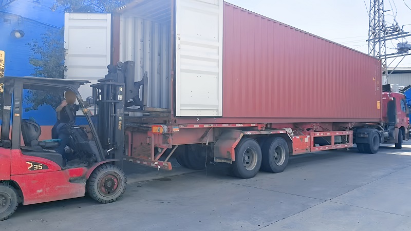 Usaldusväärne tehasesaadetis – iga tellimuse kiire ja ohutu kohaletoimetamine